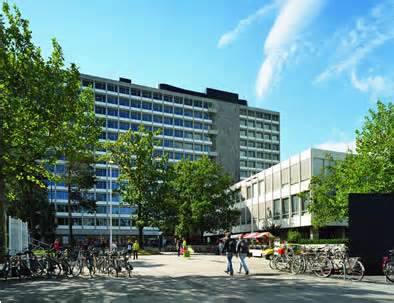 Срещни се с Tilburg University в твоя град!
